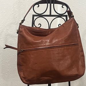EUC Fossil Leather Bucket Hobo Bag Chestnut Brown